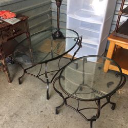 Glass top Coffee and end table (36w x22x20t and 24l x 18w x21t)