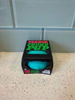 Needoh Funky Pup (green) & More AUTHENTIC