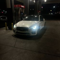 2015 Infiniti Q50