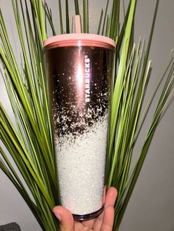 Starbucks 2019 Holiday Cascading Tumbler Mirror Glitter Rose Gold Cold Cup