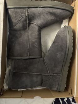 Women’s shoes Size 9-10