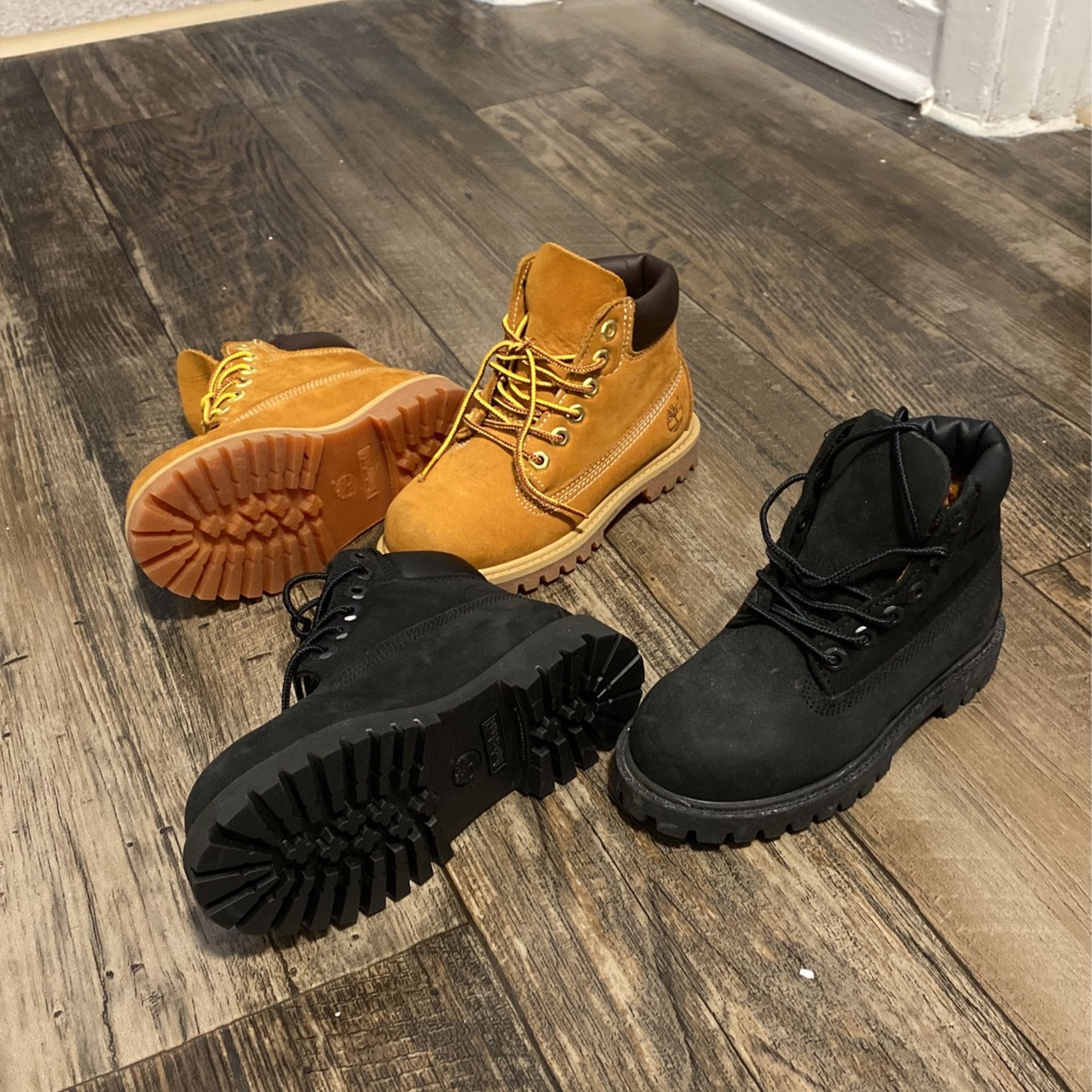 2 Pairs Leather Boots Timberland