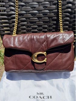 Coach quilted soft tabby 26