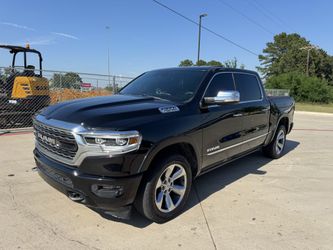 2019 Ram 1500 LIMITED 4x4 Black Borrego Part
