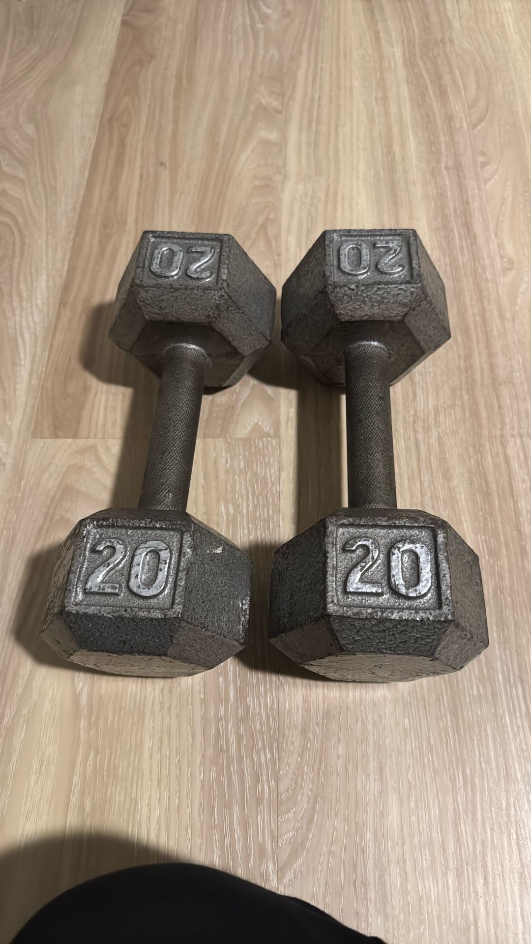 20lb Pair Of Dumbells