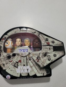 Star Wars PEZ Dispenser Set Millennium Falcon Tin