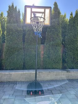 Portable Basketball Hoop
