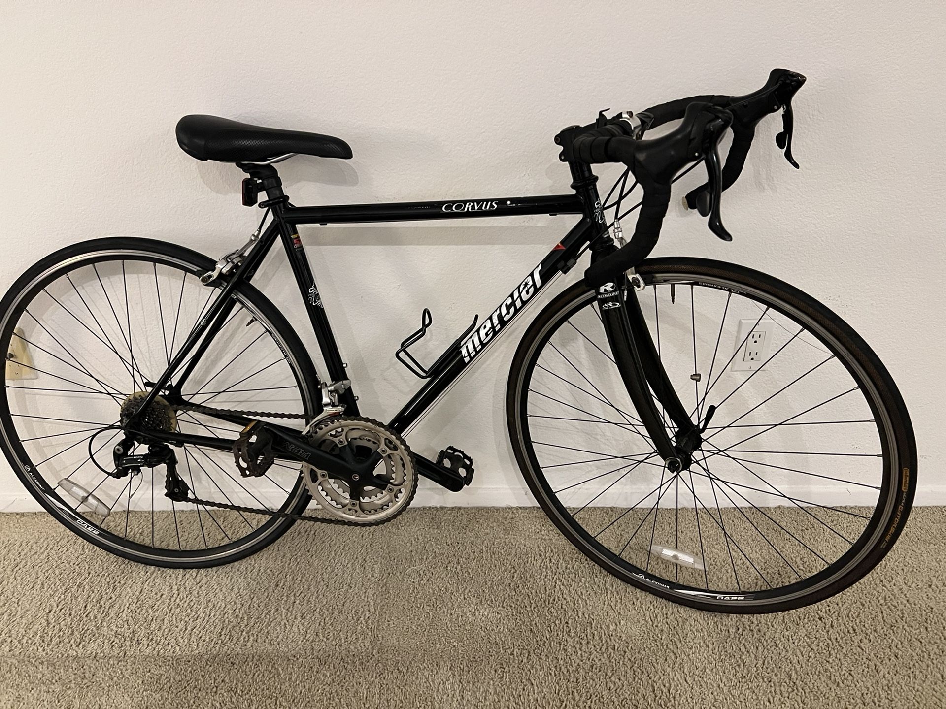 Black Mercier Road Bike