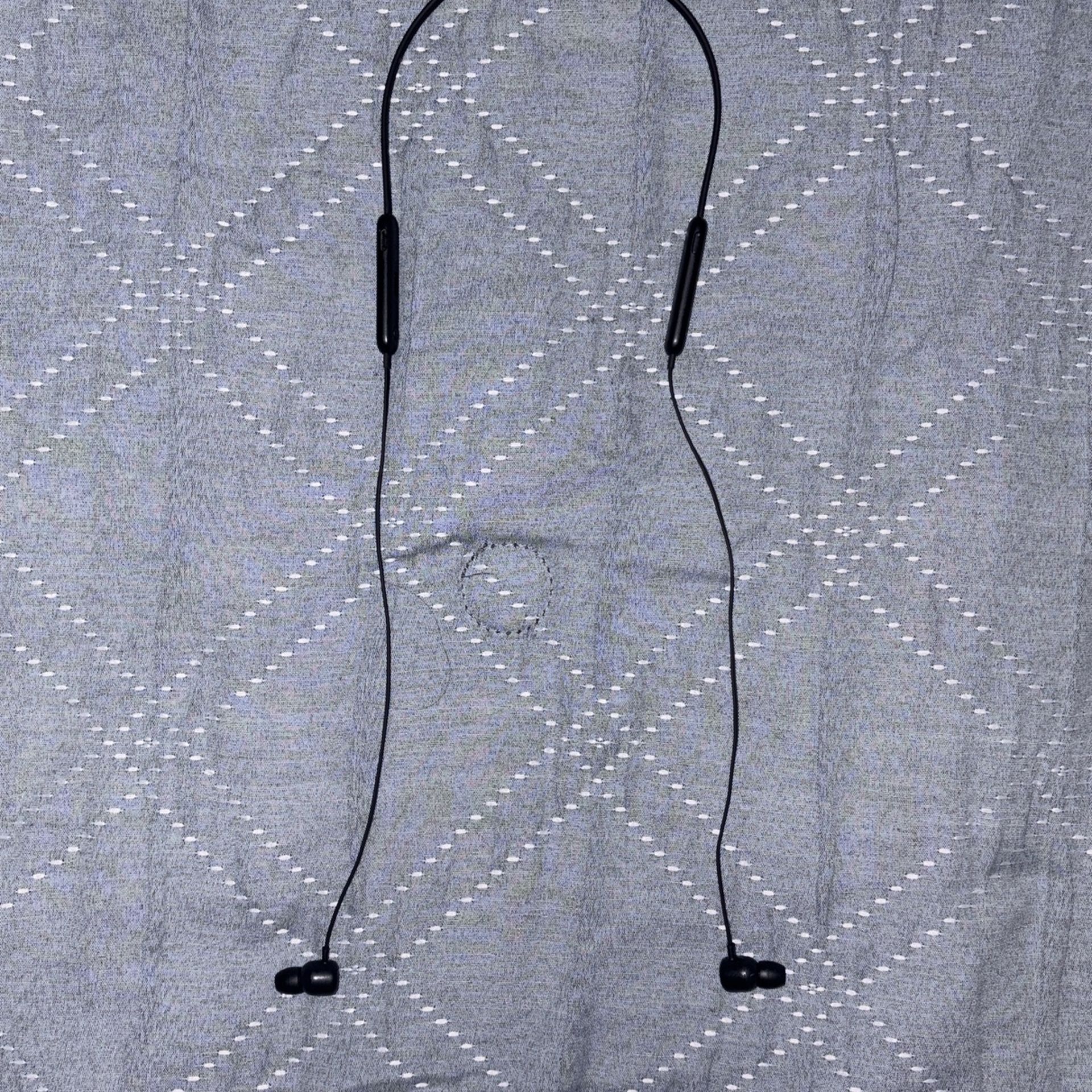 Beats bluetooth wireless headphones