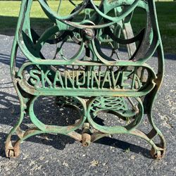 Treadle Base Antique 