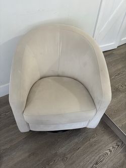 Accent chair