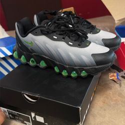 Nike Shoes 