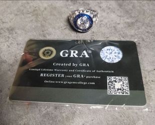 Men's or Women's Moissanite ring