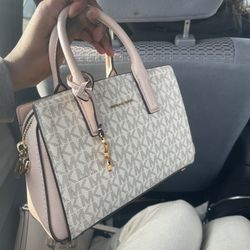 Micheal Kors Tan And Pink