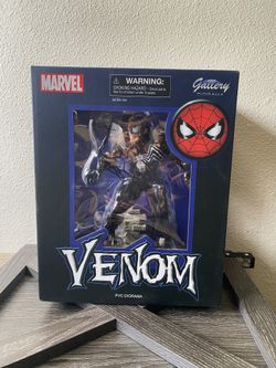 Marvel Venom Pvc Diorama Brand New 