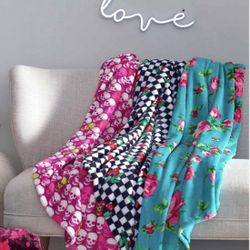 Betsey Johnson Oversized Cherry Checker Cozy Throw 70x50 -NWT