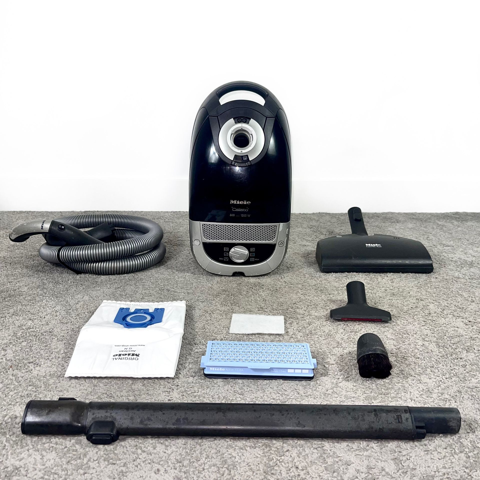 Miele S5 Callisto Canister Vacuum Cleaner w/ Attachments