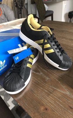 Brand new adidas men’s shoes - size 10, black with gold