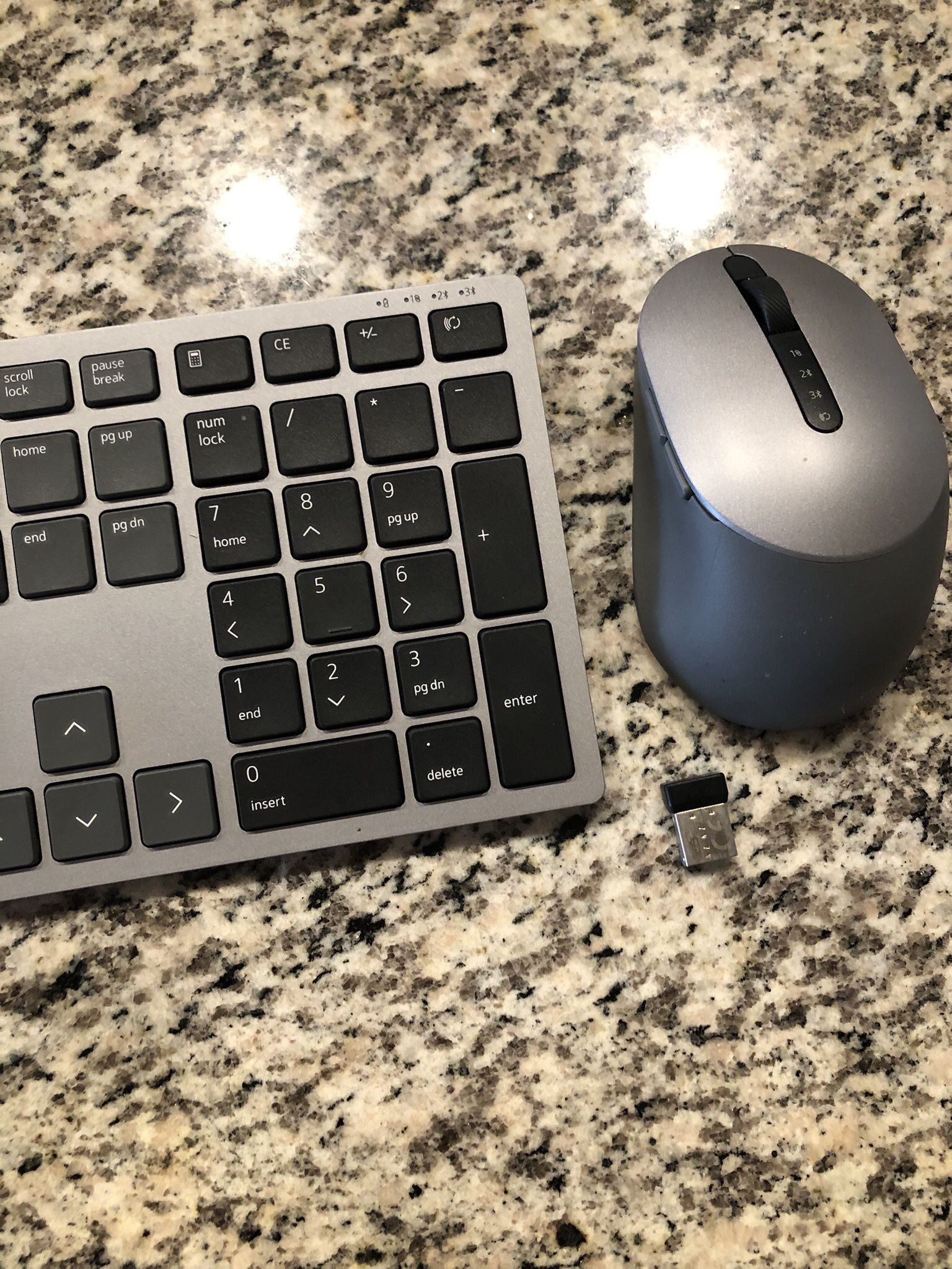 Wireless Keyboard and Mouse - Dell