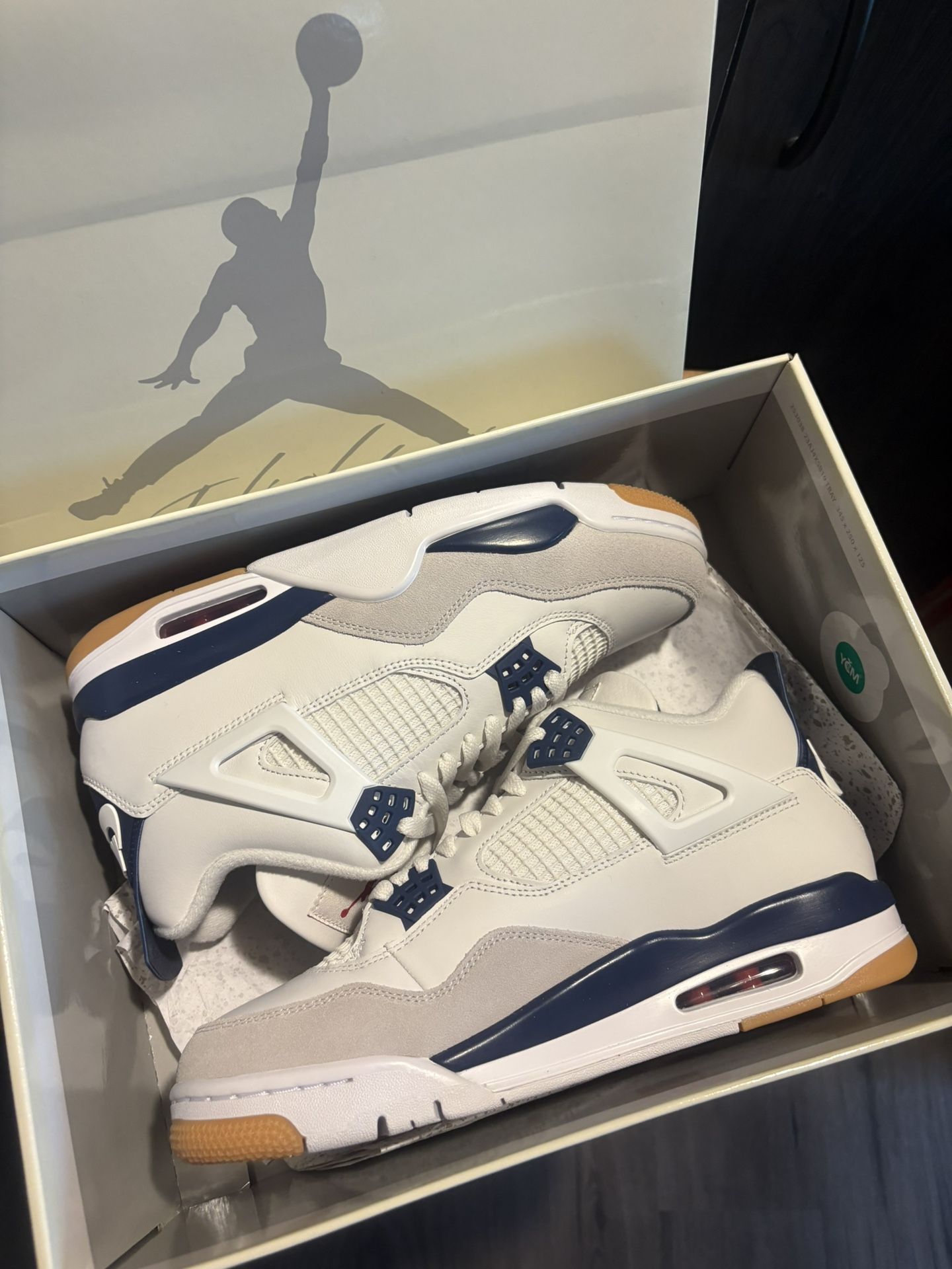 Jordan 4 Navy Sb