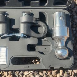 Gooseneck Ball And Chain Hooks 