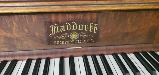 1908 Hadorff Piano