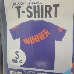 Dave And Busters Winner T-Shirt Small