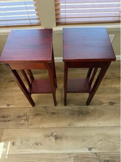 Wood side / end tables