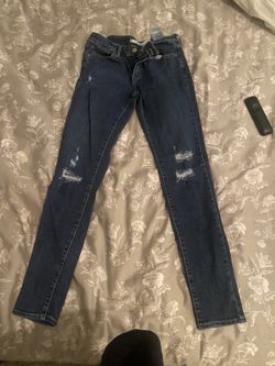 Woman’s Levi’s Jeans