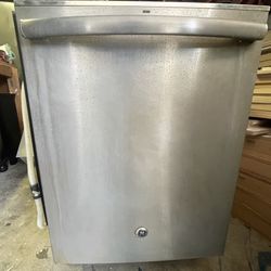 Whirlpool Dishwasher