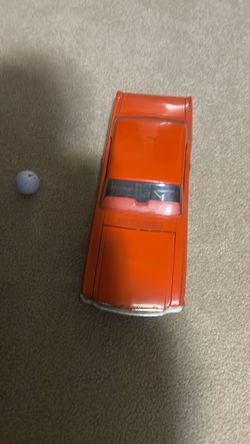 Vintage car model with motor