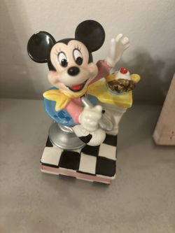 Minnie Mouse