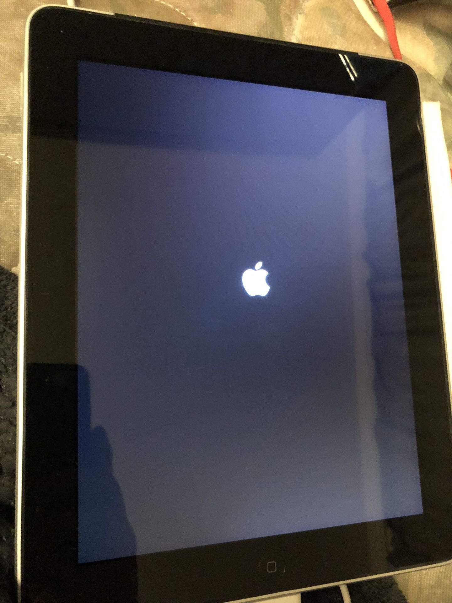 iPad 64 Gig Not Turning On