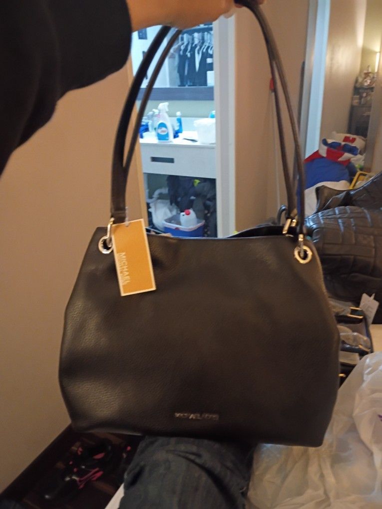 Black Michael Kors Purse