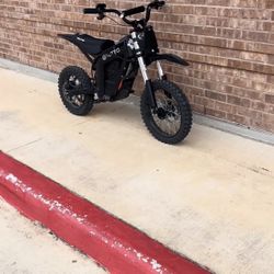 Slightly Modded Tuttio W Sotion