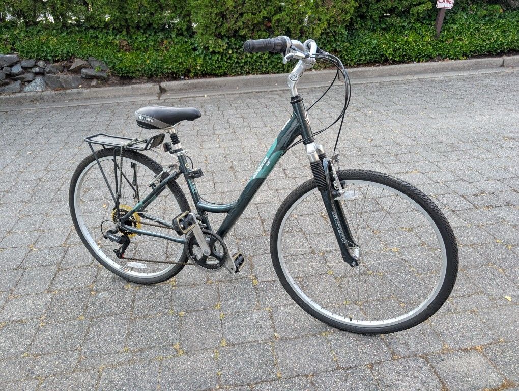 3 Bikes: Schwinn, Giant, Cannondale