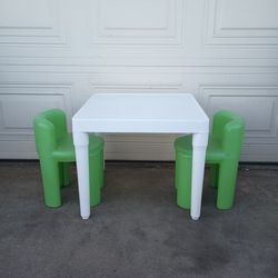 Child's Table And Chairs 