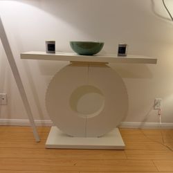 Modern Stylish Console Table 