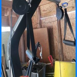 Bowflex machine 150$