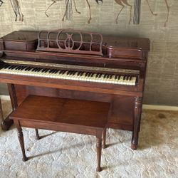 Winter And Company, New York Upright Piano