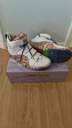 LeBron “Fruity Pebbles” Size 13