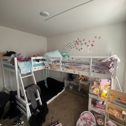 Triple Bunk Bed With Out Mattresses 