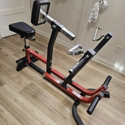 Plate Loaded Row Machine