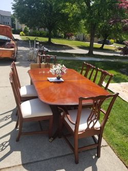 Mahogany dining table