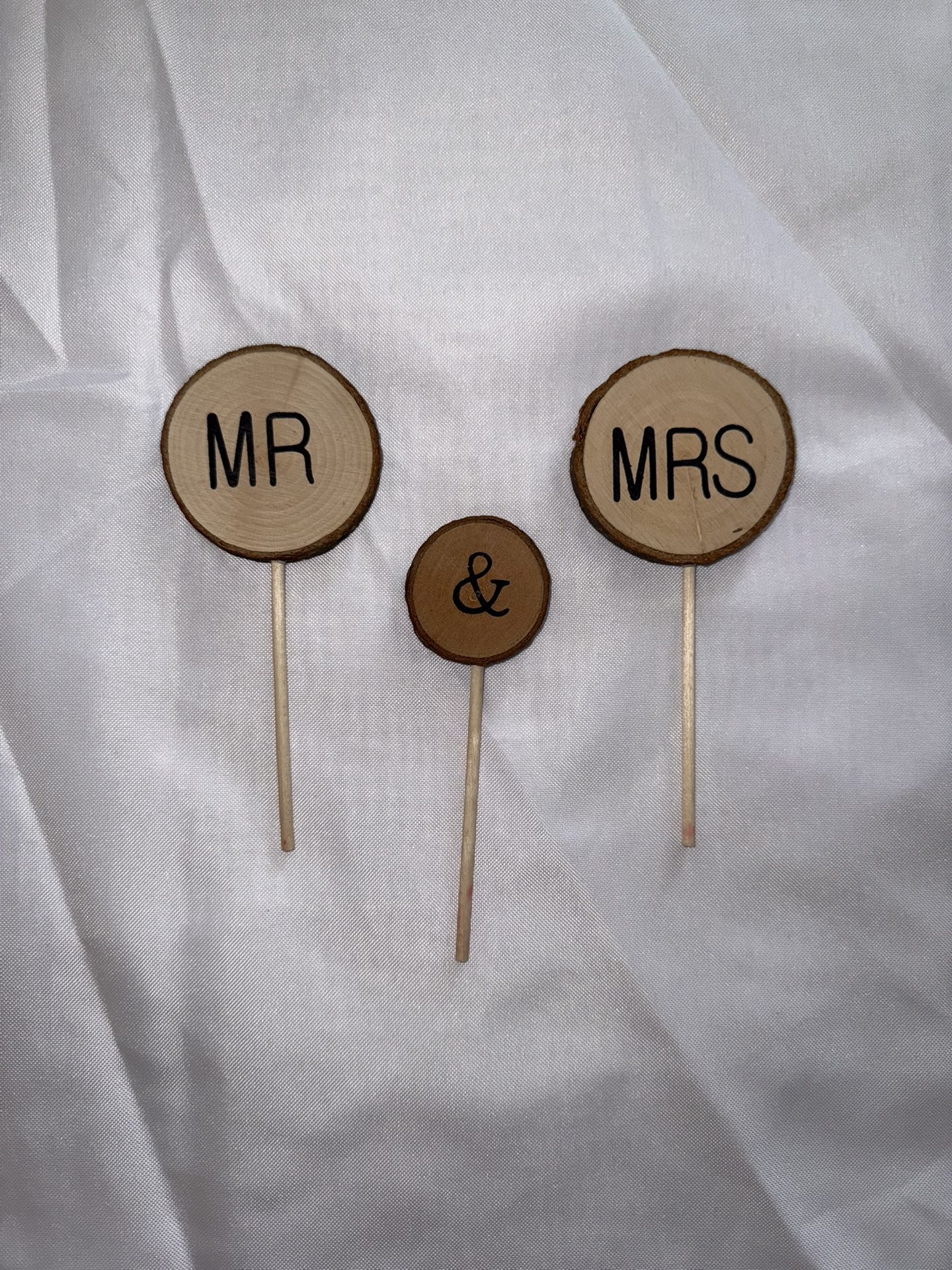Wedding Cake Topper MR & MRS