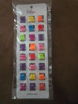 Mini claro clips/ hair accesories