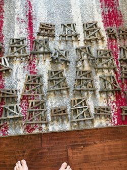 G or O scale trestle / train bridges