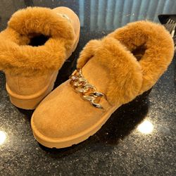 New Steve Madden Faux Fur 5.5 Women 