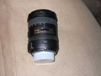 Nikon 18-200mm f/3.5-5.6G AF-S DX NIKKOR ED VR II Lens
