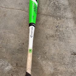 Assorted baseball Gear